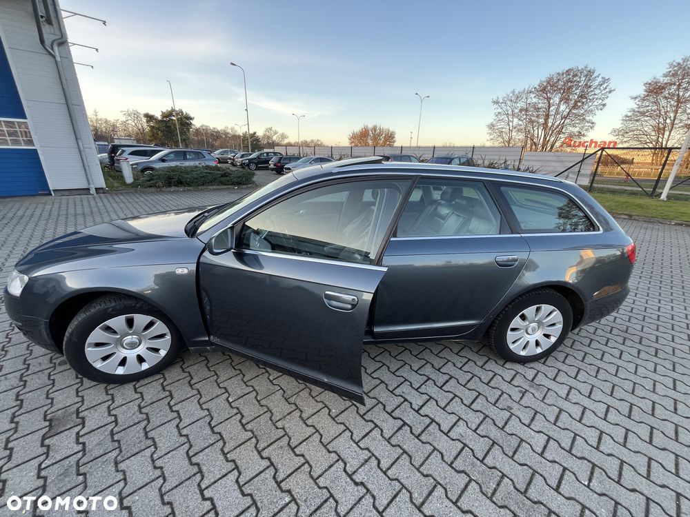 Audi A6 Avant - 33