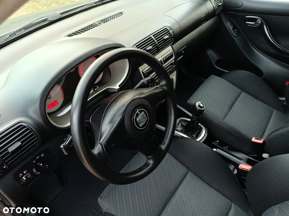 Seat Leon 1.9 TDI Top Sport - 9