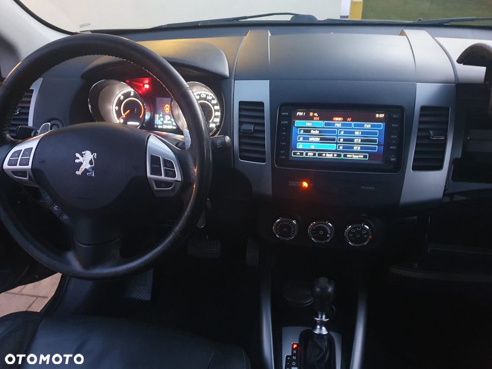 Peugeot 4007 2.2HDi Platinum Euro5 - 6