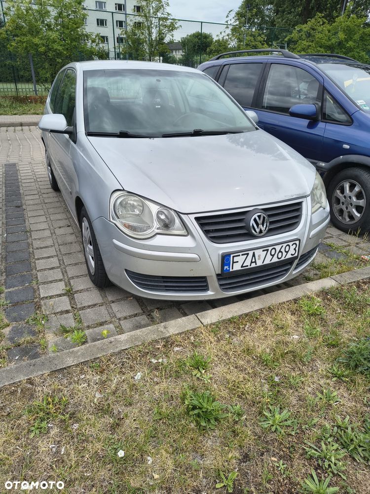Volkswagen Polo - 1