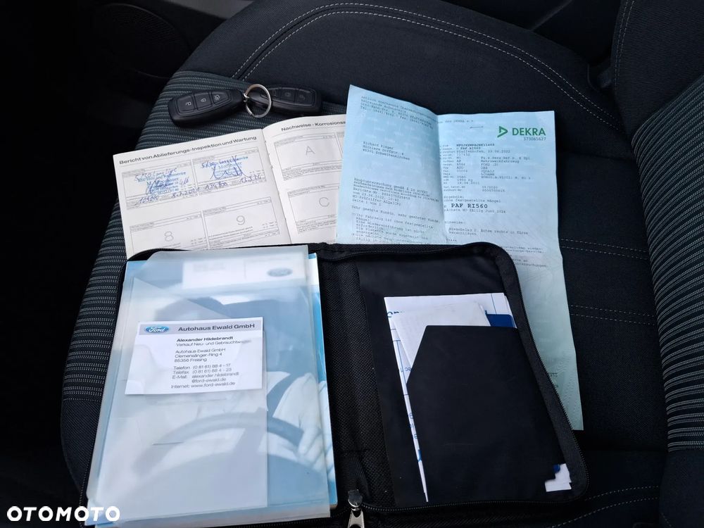 Ford C-MAX 1.6 EcoBoost Titanium - 17