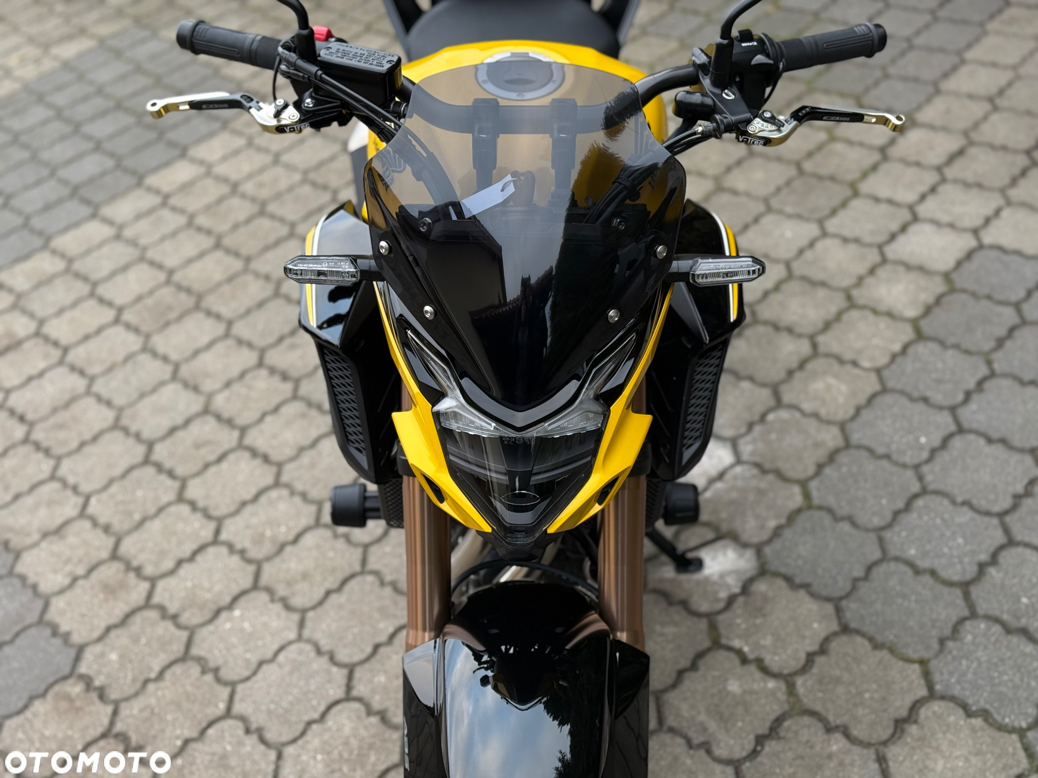 Honda CB - 24