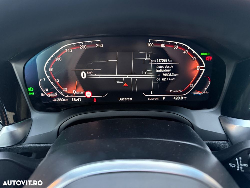 BMW Seria 3 318i Aut. M Sport - 32