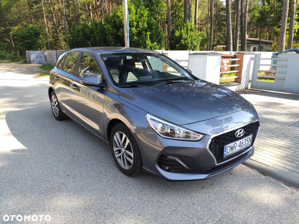Hyundai i30 1.4 Comfort - 13