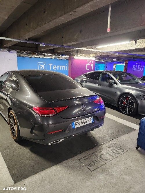 Mercedes-Benz CLS - 9