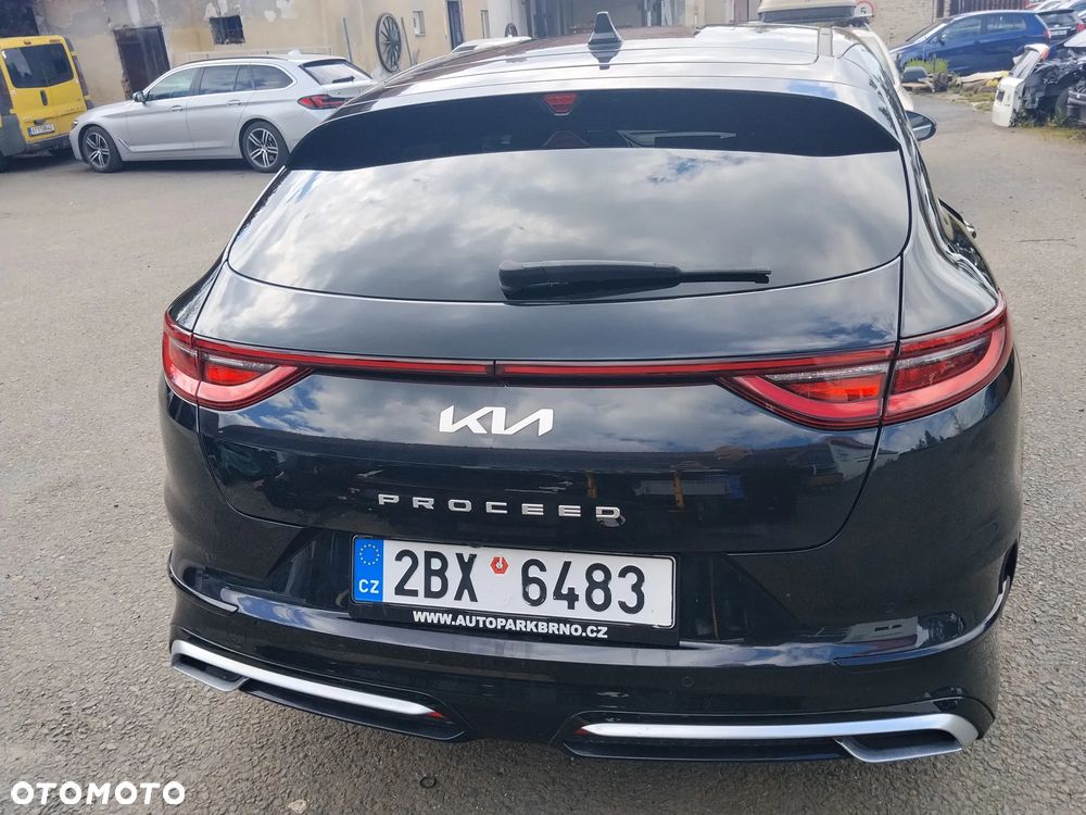 Kia ProCeed 1.5 T-GDI GT Line - 15