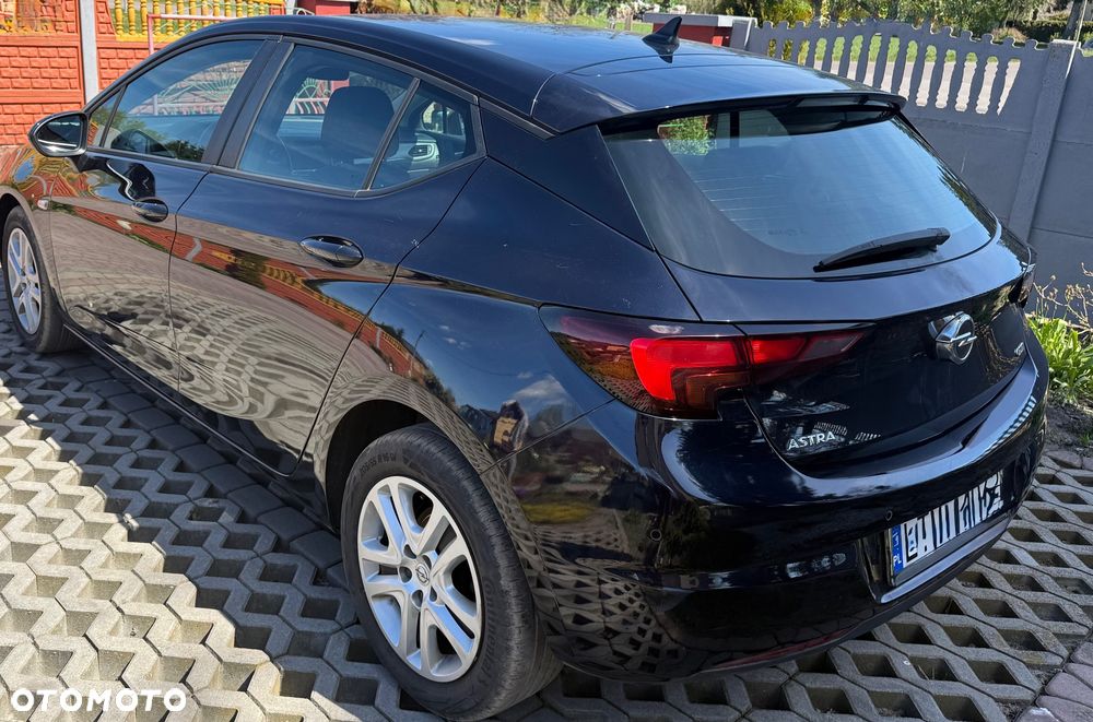 Opel Astra 1.6 CDTI Enjoy - 3