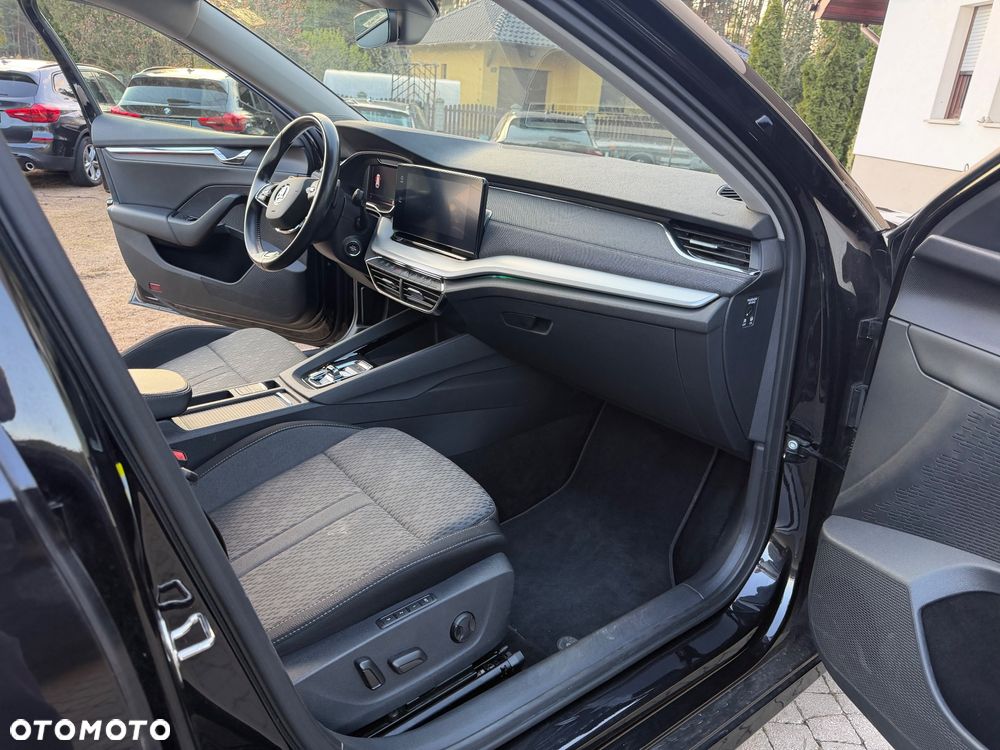 Skoda Octavia 2.0 TDI DSG Style - 11