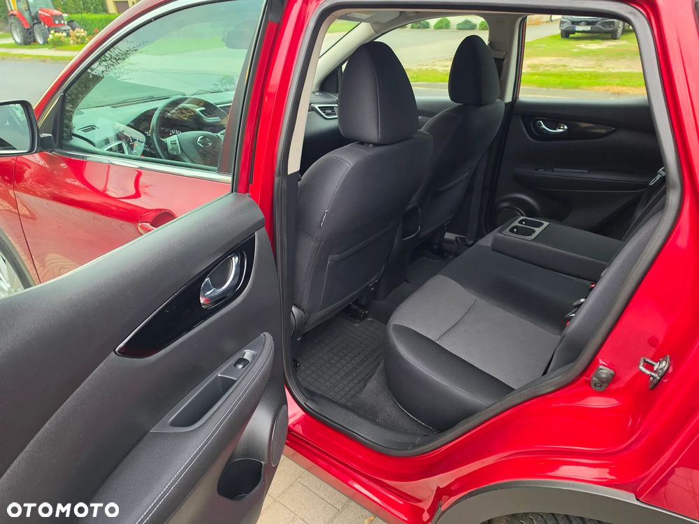 Nissan Qashqai 1.2 DIG-T N-Vision - 8