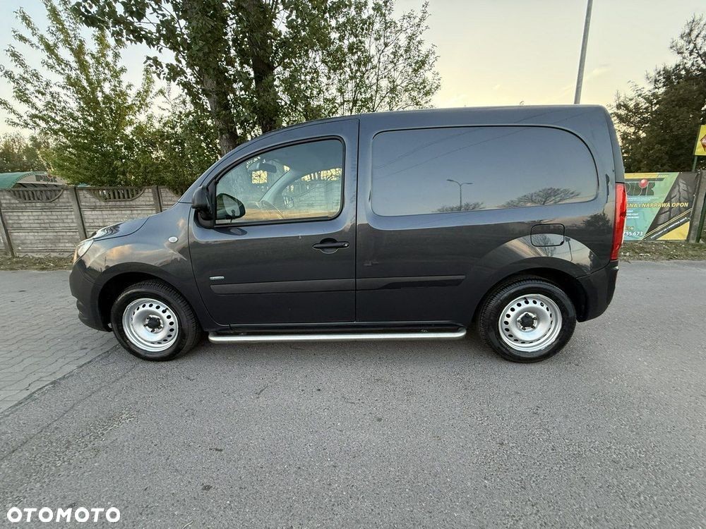 Mercedes-Benz Citan - 11