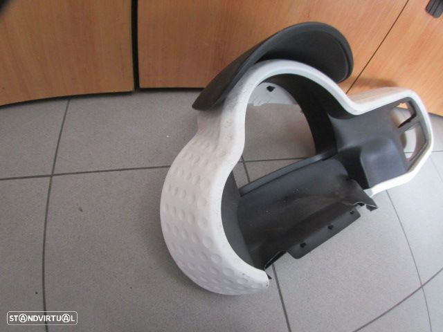 Grelha Friso 682483347R 682488019R RENAULT TWINGO 3 FASE 1 2015 1.0I 71CV 5P AZUL INTERIOR GRE QUADRANTE PAINEL CENTRAL - 3