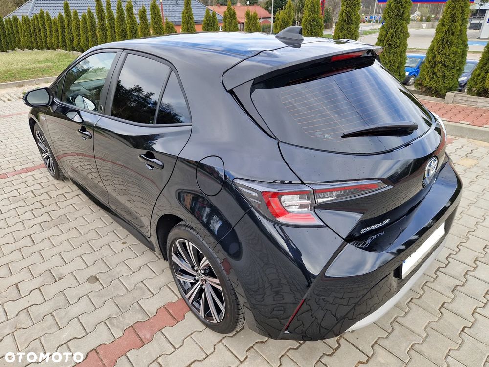 Toyota Corolla 1.8 Hybrid Comfort - 13