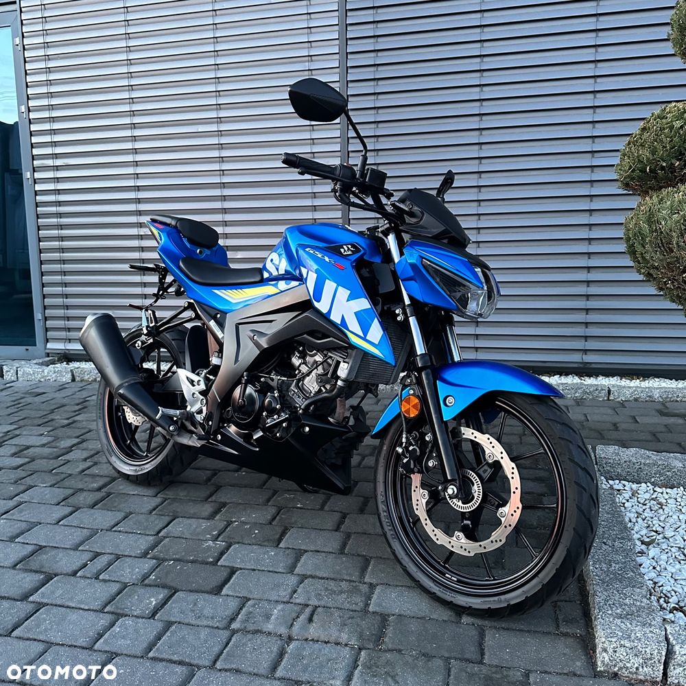 Suzuki GSX - 1