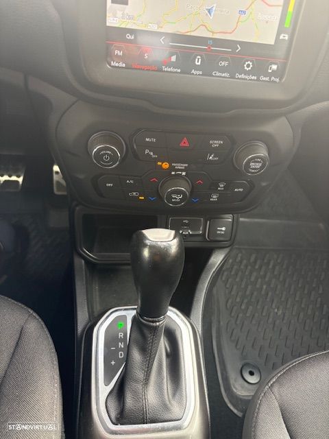 Jeep Renegade - 4