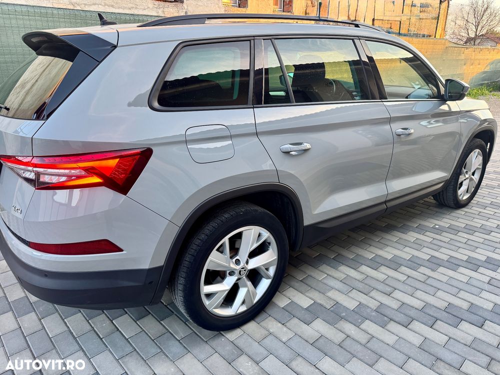 Skoda Kodiaq 2.0 TDI 4X4 DSG SportLine - 6