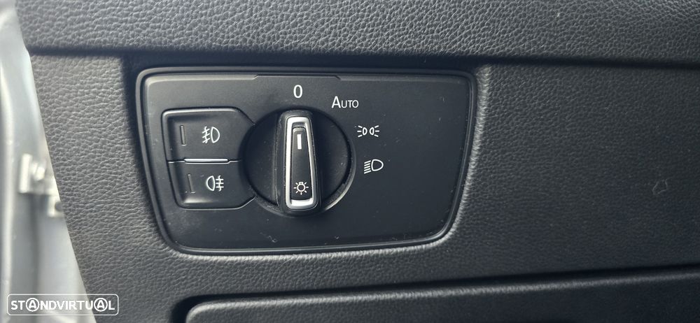 VW Passat Variant 2.0 TDi Business Package DSG - 20