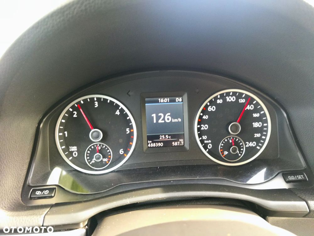 Volkswagen Golf 1.9 TDI Comfortline DSG - 27