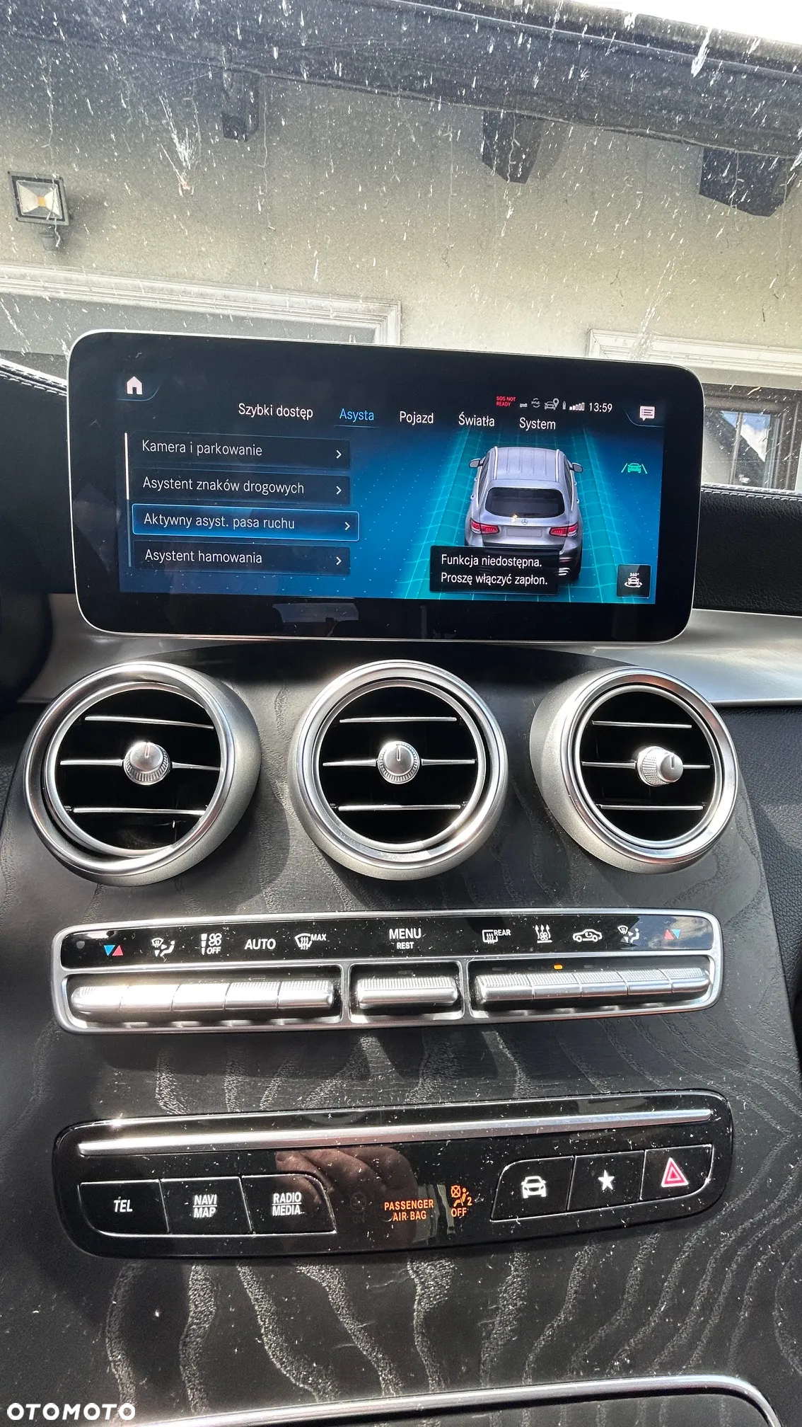 Mercedes-Benz GLC 300 e 4-Matic Business Edition - 32