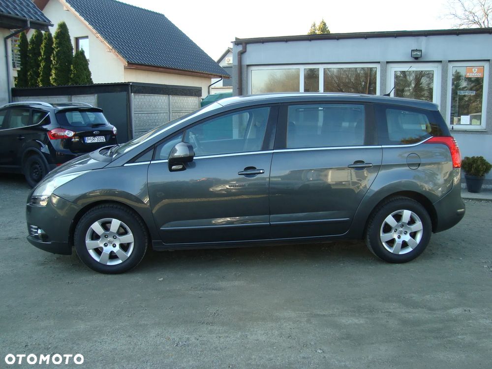 Peugeot 5008 - 4