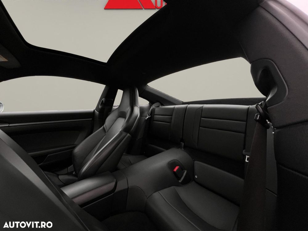 Porsche 911 Carrera PDK - 16