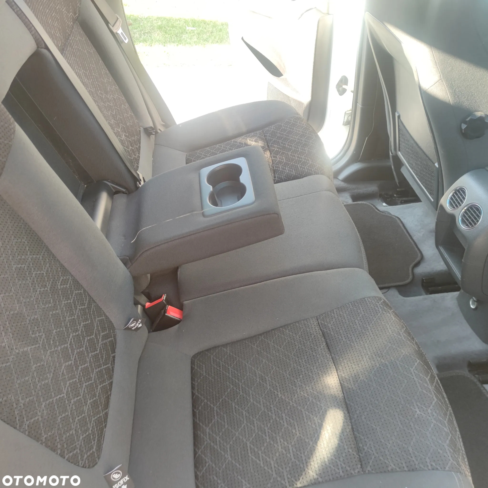 Peugeot 3008 1.6 BlueHDi Style S&S - 35
