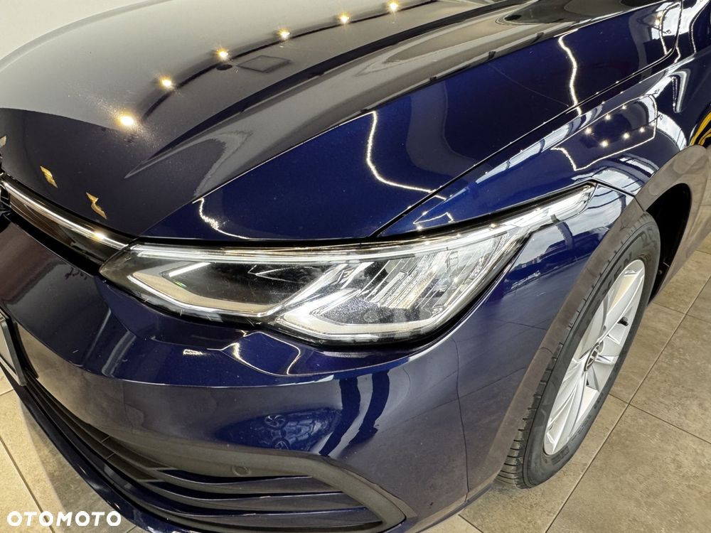 Volkswagen Golf - 10