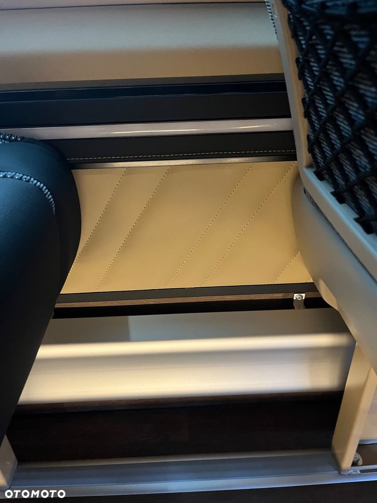 Mercedes-Benz Sprinter 519 - 27