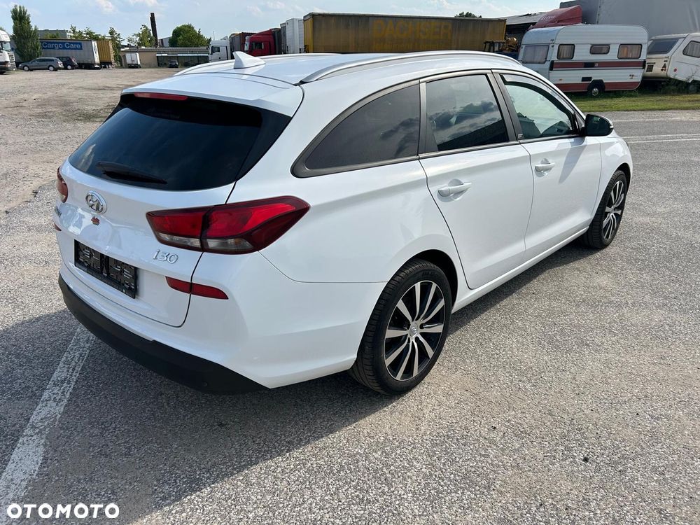 Hyundai i30 1.4 T-GDI GO Plus - 5