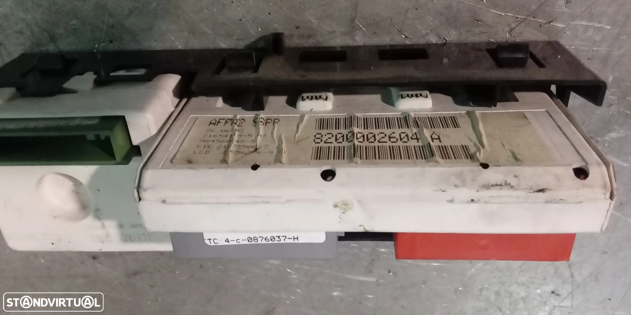 DISPLAY / ECRÃ RENAULT LAGUNA II 8200002604A - 2