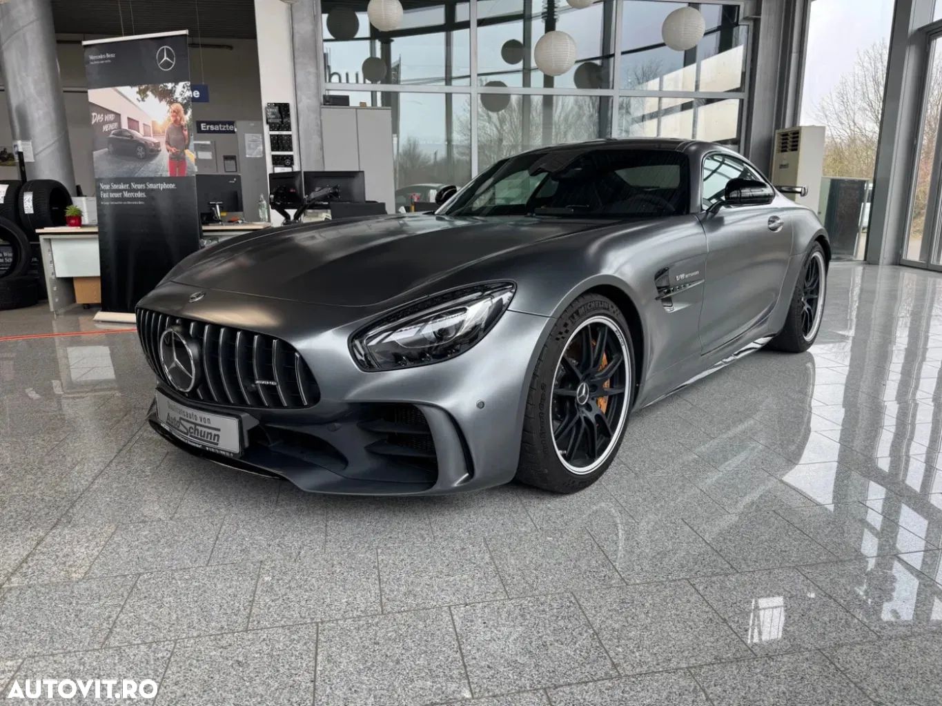 Mercedes-Benz AMG GT R Roadster - 1