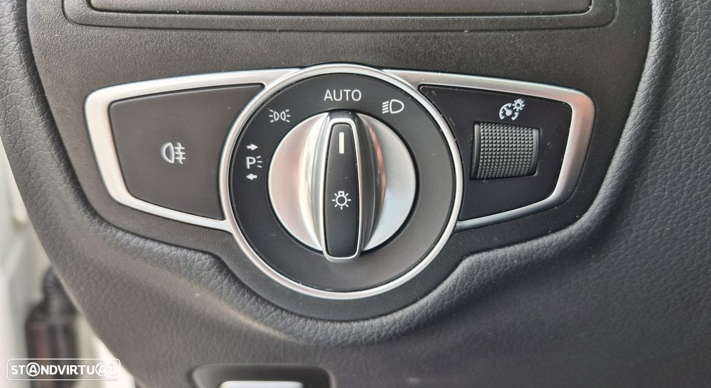 Mercedes-Benz GLC 300 de 4Matic 9G-TRONIC AMG Line Plus - 12