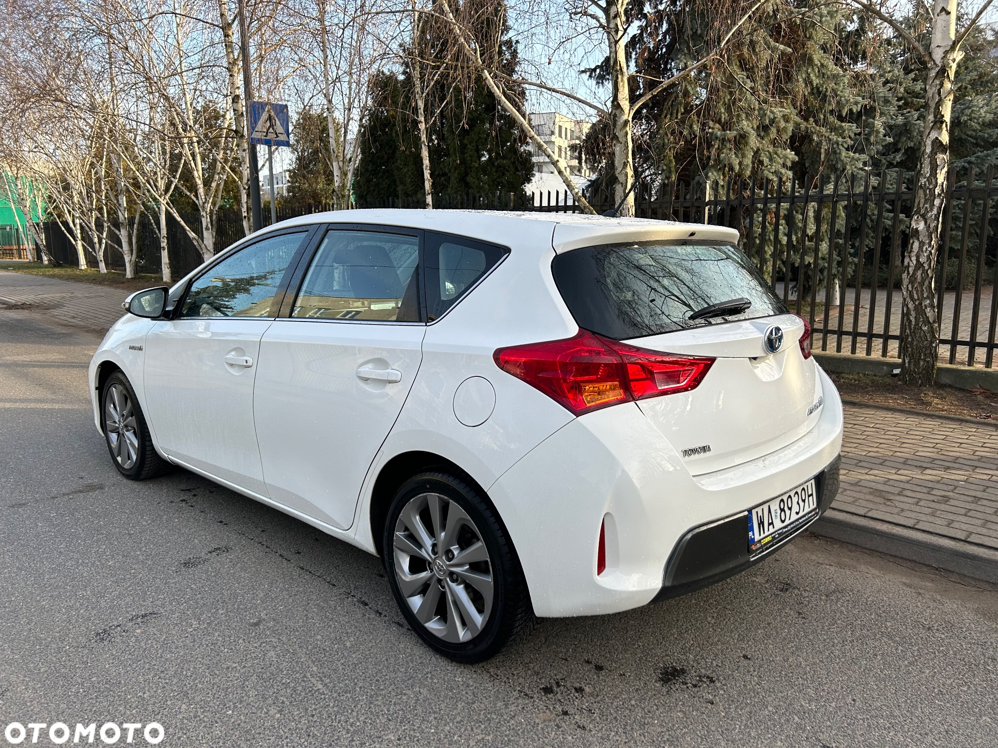 Toyota Prius 1.8 HSD Luna - 10
