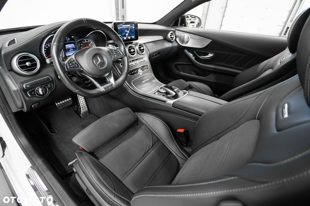 Mercedes-Benz Klasa C AMG 63 AMG Speedshift MCT 9G - 18