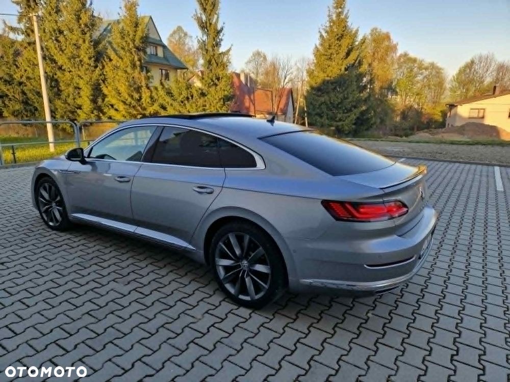 Volkswagen Arteon 2.0 TDI Bi-Turbo SCR 4Mot R-Line DSG - 11
