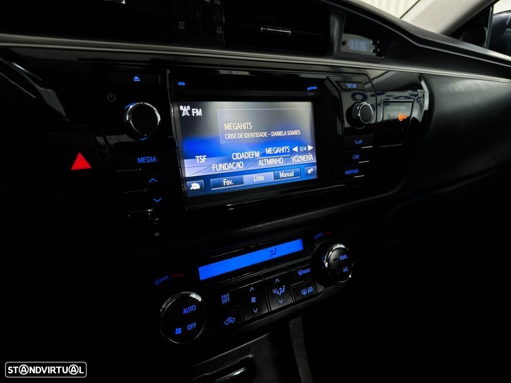 Toyota Corolla - 44