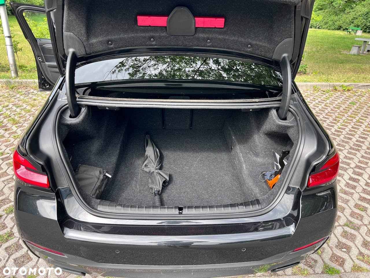 BMW Seria 5 530i xDrive mHEV - 7