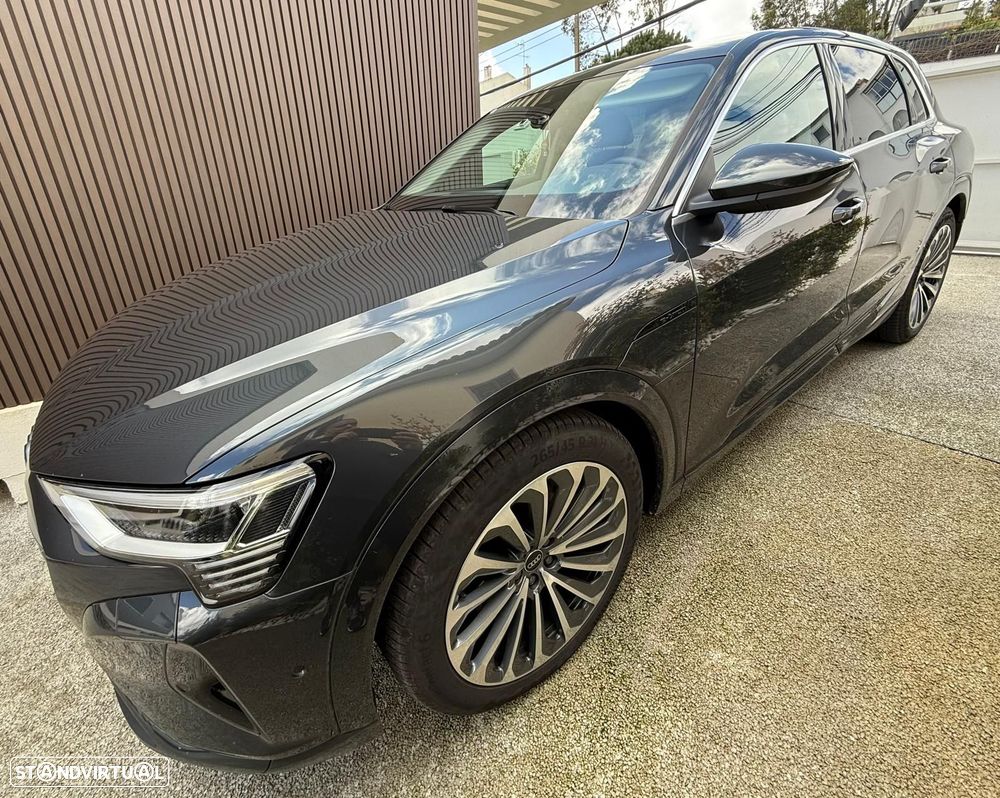 Audi Q8 e-Tron 55 quattro Advanced - 4