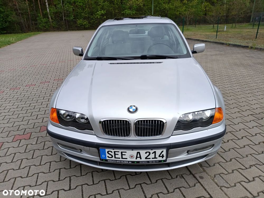 BMW Seria 3 - 9