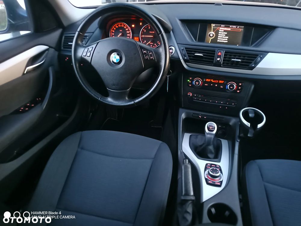 BMW X1 sDrive18i Sport Line - 19