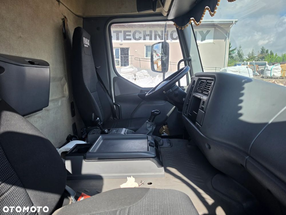 Renault Premium - 12
