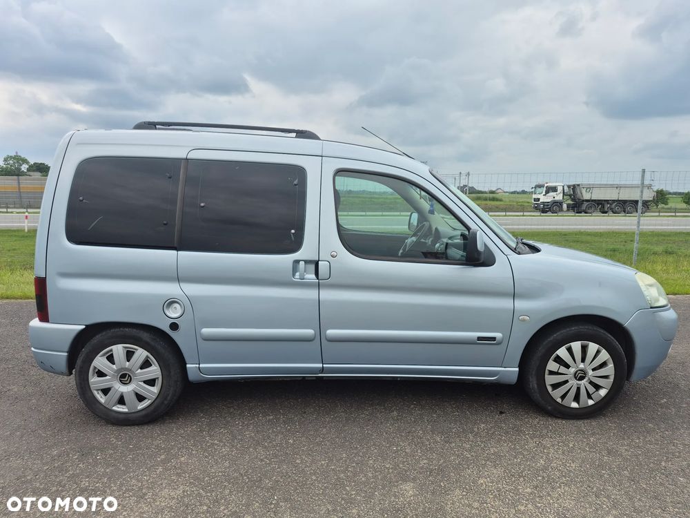 Citroën Berlingo 1.6i Prestige - 4