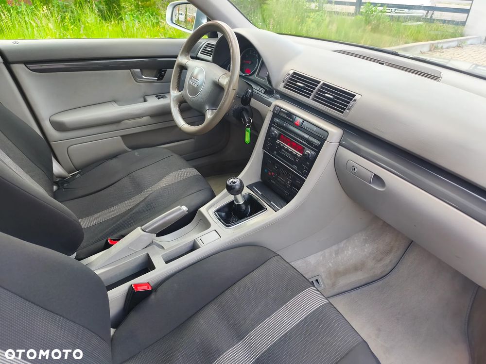 Audi A4 Avant 1.6 - 19