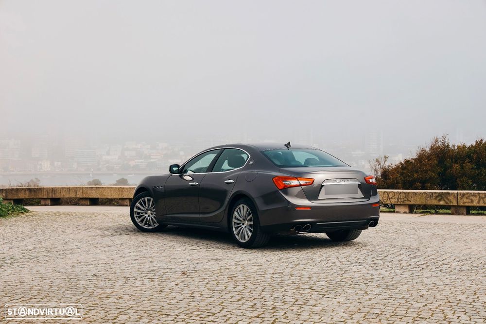 Maserati Ghibli 3.0 V6 - 5