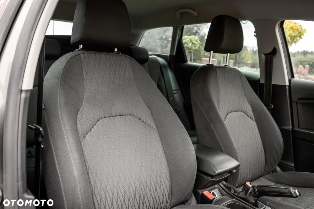 Seat Leon Sportstourer 2.0 TDI Start&Stop CONNECT - 27