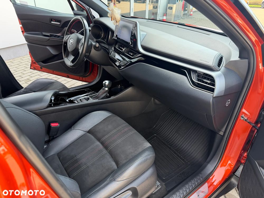 Toyota C-HR 2.0 Hybrid GR Sport - 8