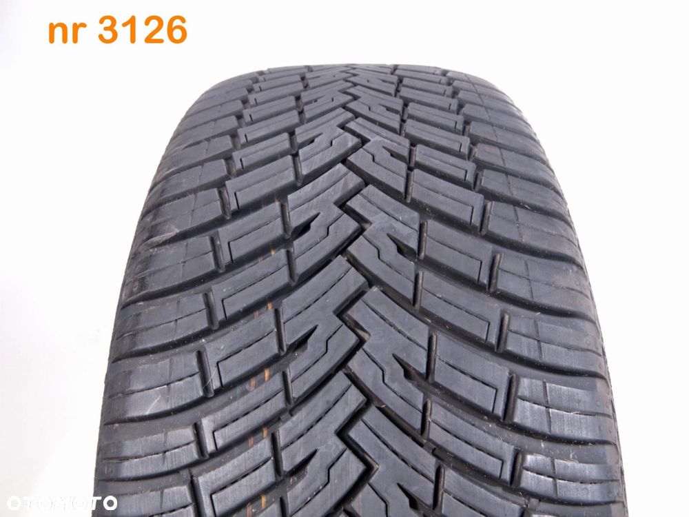 Pirelli SCORPION All Season SF2 235/60 R18 - 1
