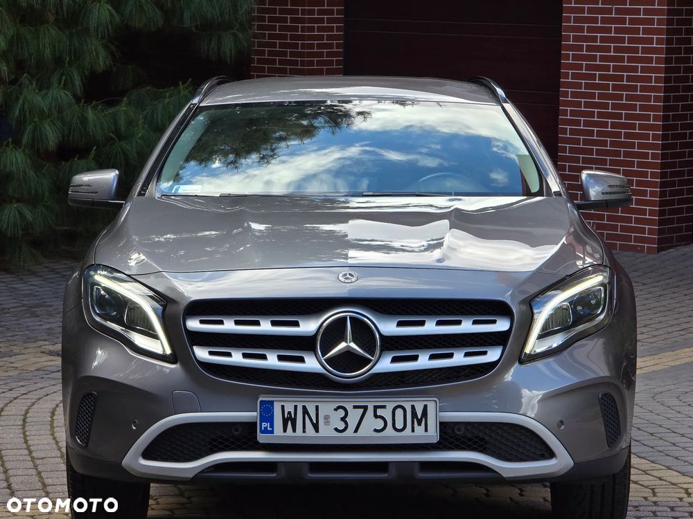Mercedes-Benz GLA 200 7G-DCT Style - 16
