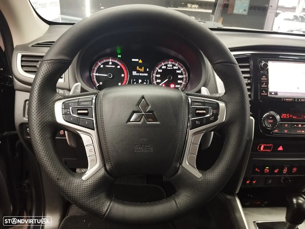 Mitsubishi L200 2.3 DI-D Strakar CD Intense AT 4WD - 21