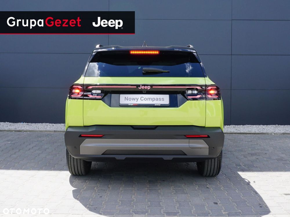 Jeep Compass - 13