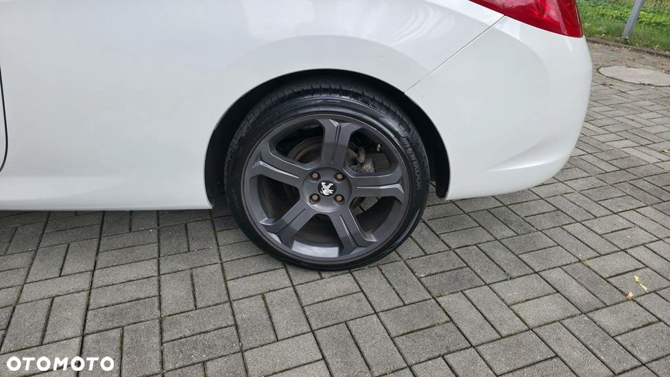 Peugeot 308 CC 155 THP Automatik Roland Garros - 31
